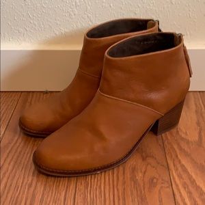 Toms stacked heel booties